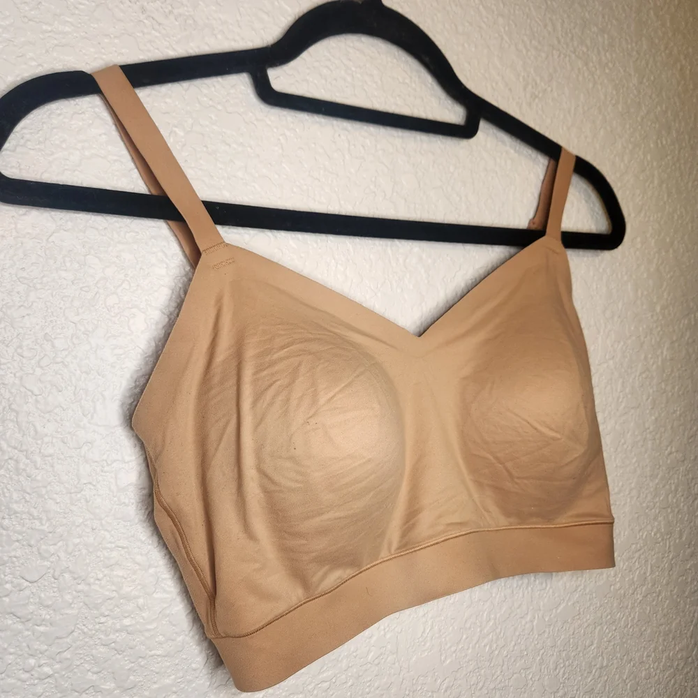 Flatley Bra Liftwear Crossover Seamless Wire-Free Sand Tan Size M